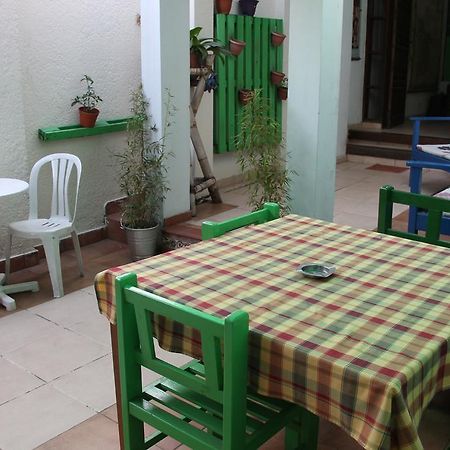 Hostal Los Aventureros Santa Cruz de La Sierra Exteriör bild