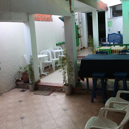 Hostal Los Aventureros Santa Cruz de La Sierra Exteriör bild
