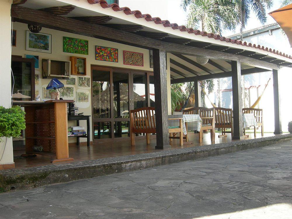 Hostal Los Aventureros Santa Cruz de La Sierra Exteriör bild