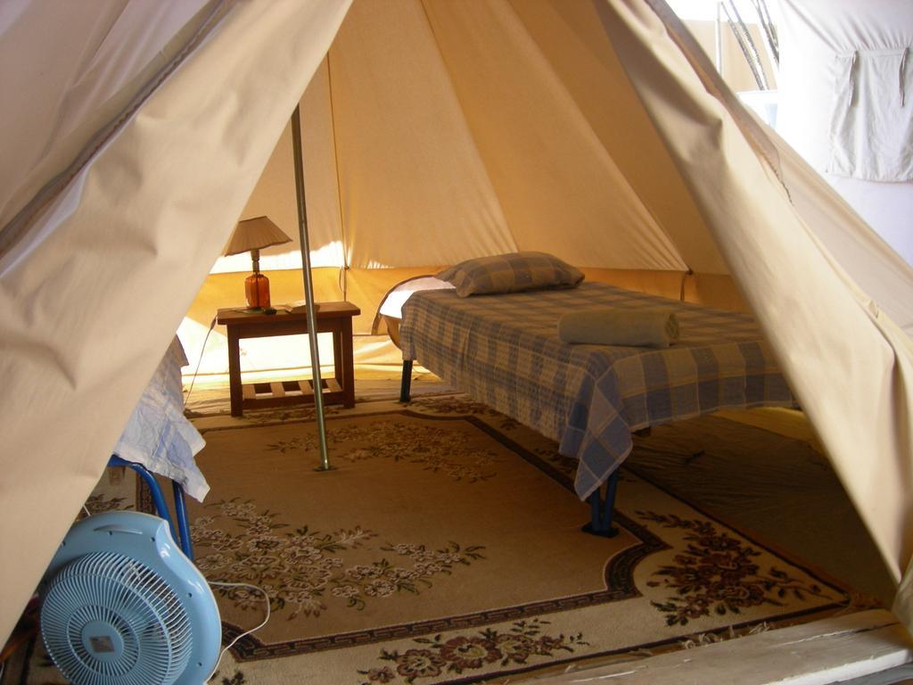 Hostal Los Aventureros Santa Cruz de La Sierra Rum bild