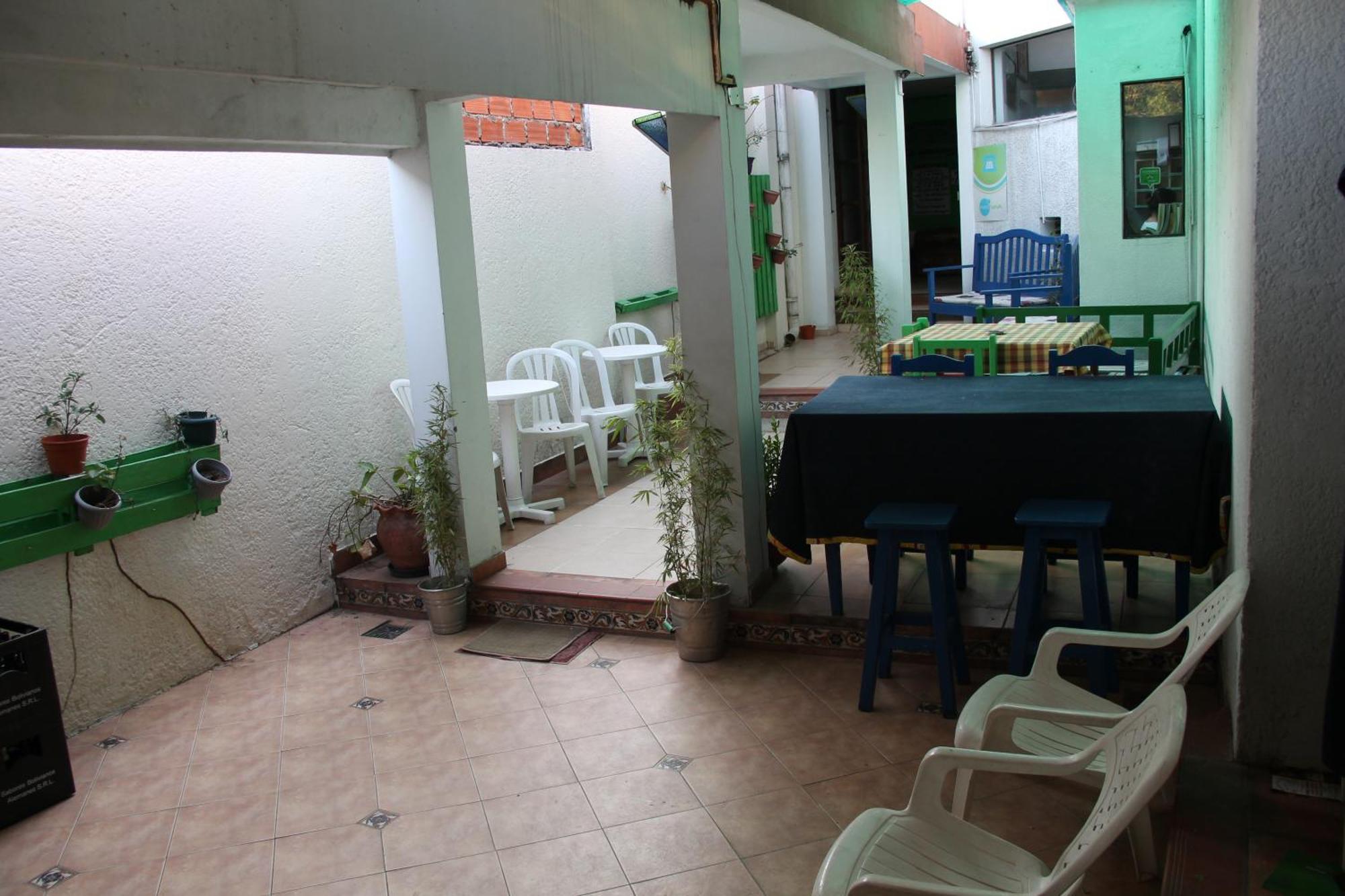 Hostal Los Aventureros Santa Cruz de La Sierra Exteriör bild