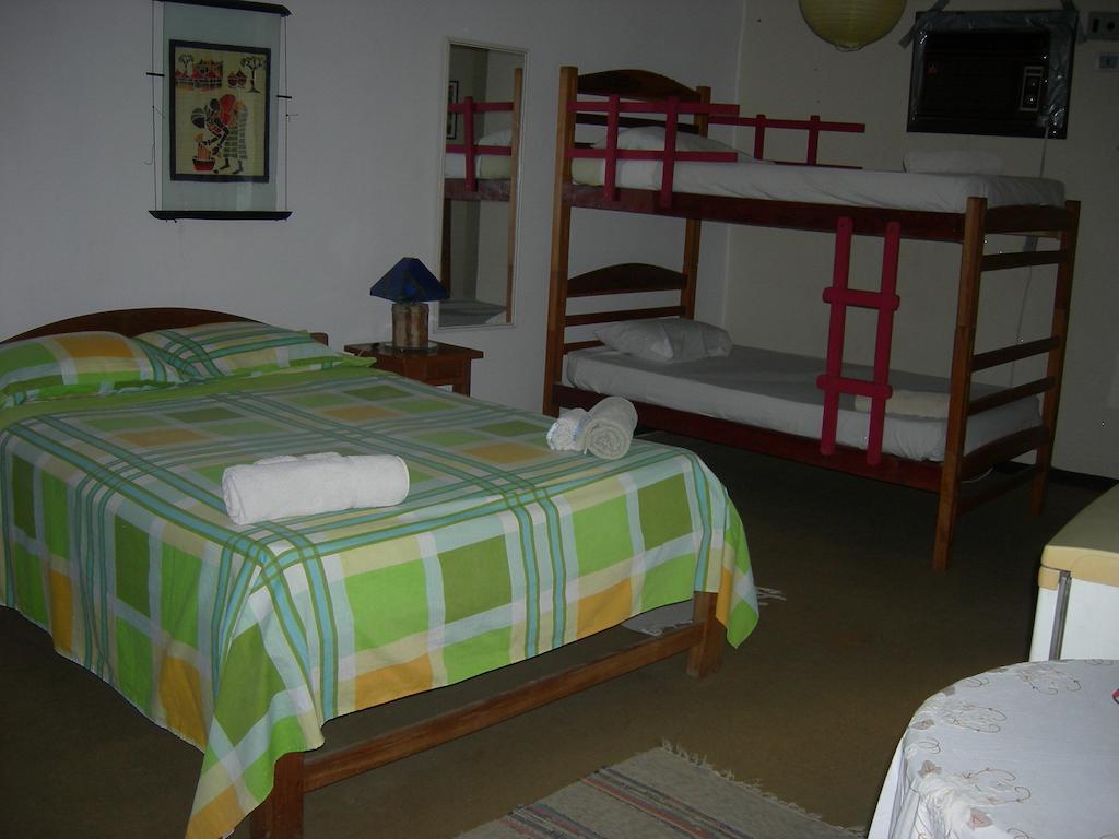 Hostal Los Aventureros Santa Cruz de La Sierra Exteriör bild